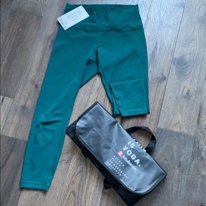 Wunder Under 25” high rise Nulux fabric